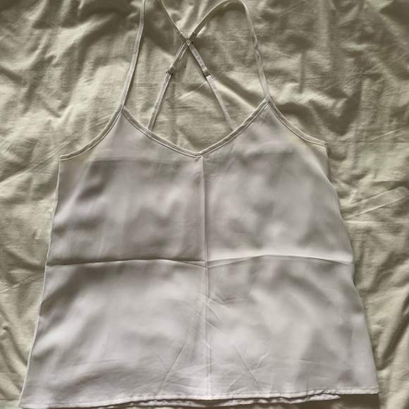 White tank. - Picture 3 of 4